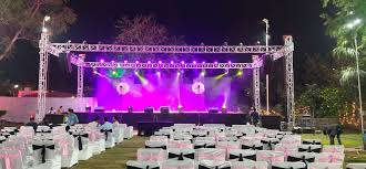FULL DJ SETUP +TRUSS LIGHT & SOUND